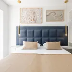 Tea Villa *