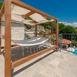 Tea Cavtat